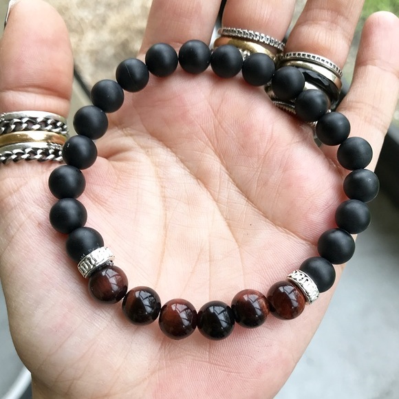 Men or women black onyx & red tiger eye bracelet - Picture 2 of 7
